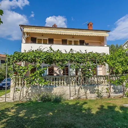 Lejlighed Ferienwohnung Mit Terrasse, Garten, Bbq Medulin