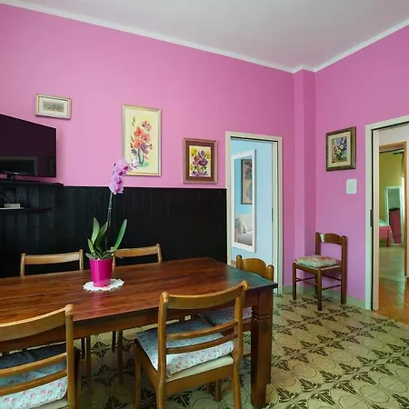 Lejlighed Ferienwohnung Mit Terrasse, Garten, Bbq Medulin